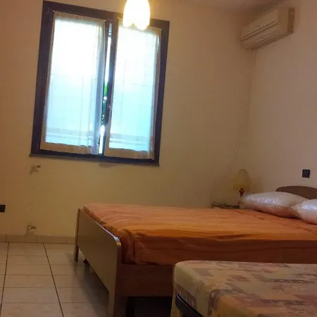 Διαμέρισμα Bixio Igea Marina
