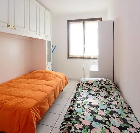 Διαμέρισμα Bixio Igea Marina
